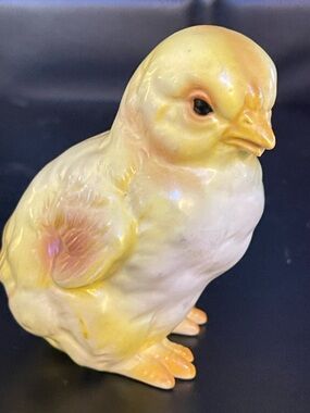 VTG MID-CENTURY JAPAN REALISTIC BABY CHICK FIGURINE-SPRING-EASTER-FARM-COUNTRY